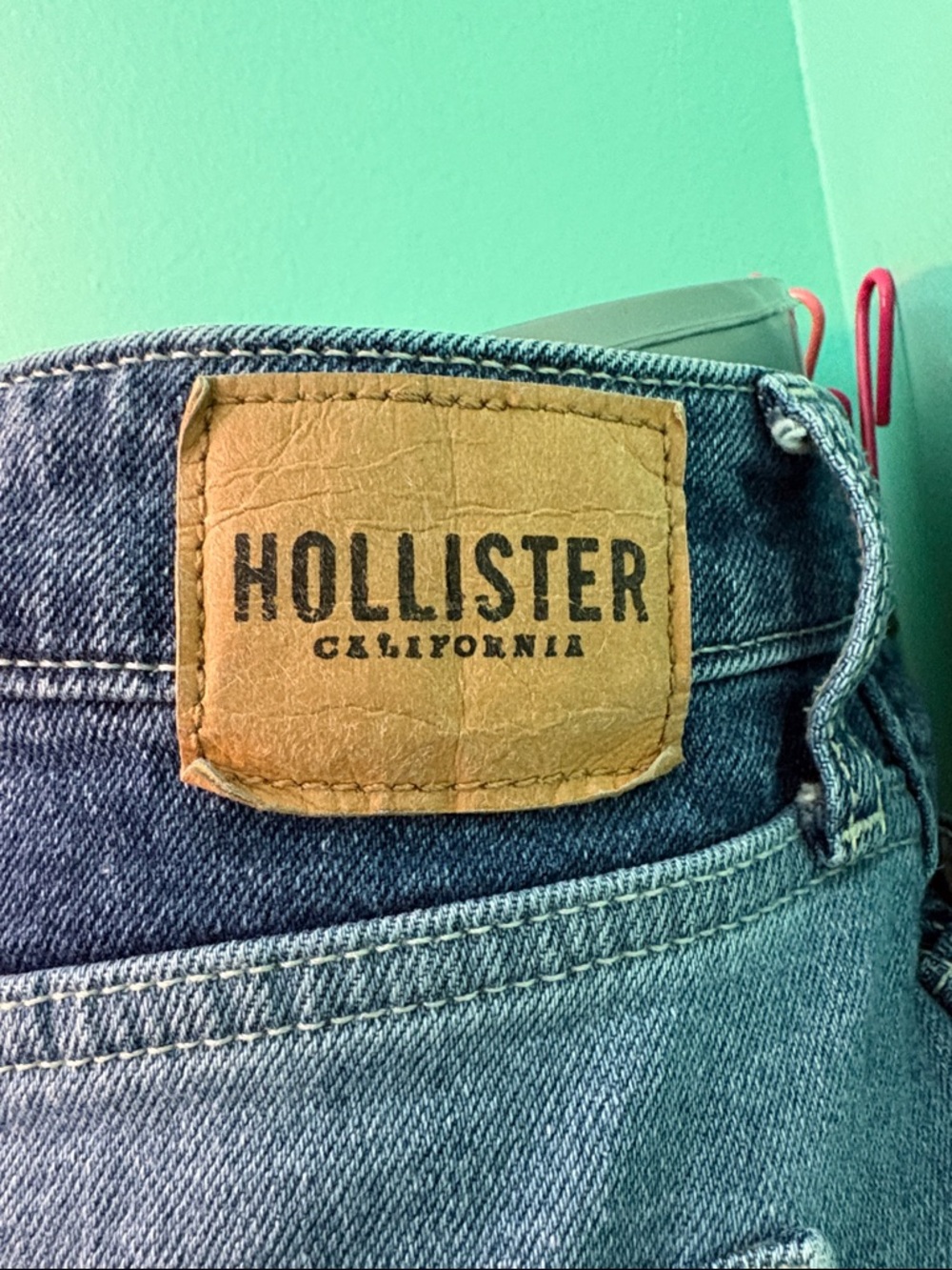 Hollister Ultra High Rise Mom Jean Patchwork Ankle Jeans - Picture 9 of 12